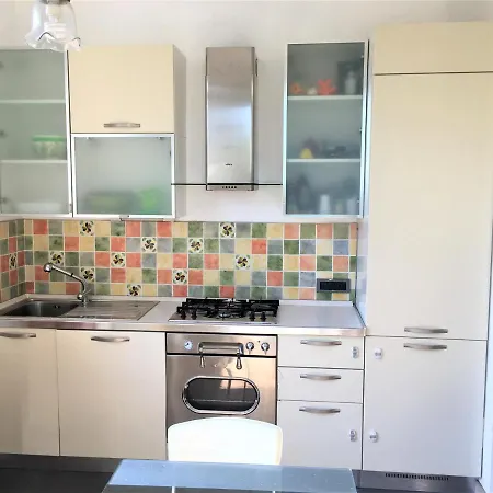 Apartment Elisa Al Mare Casa Vacanze Imperia